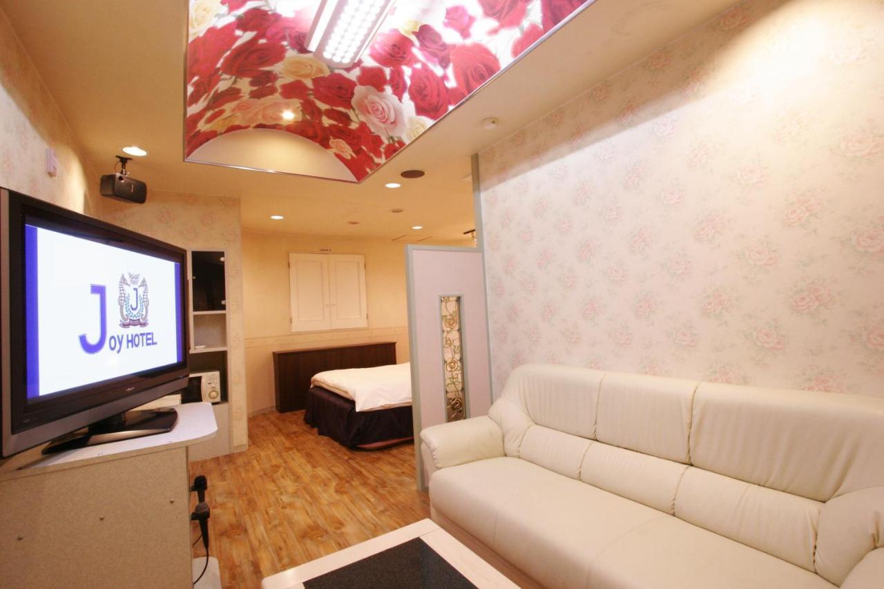 Hotel Joy (Adults Only) Комакі Екстер'єр фото