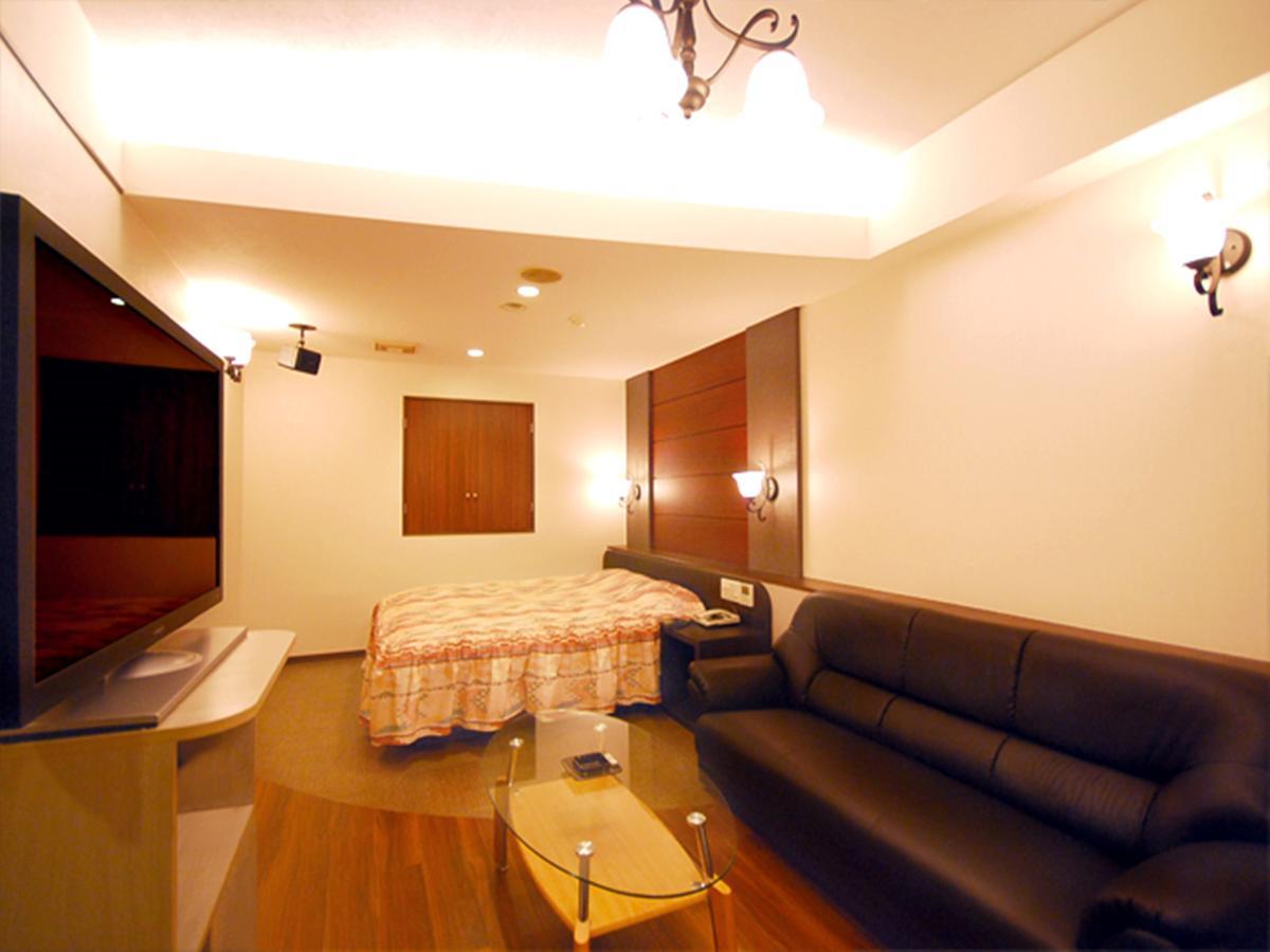 Hotel Joy (Adults Only) Комакі Екстер'єр фото