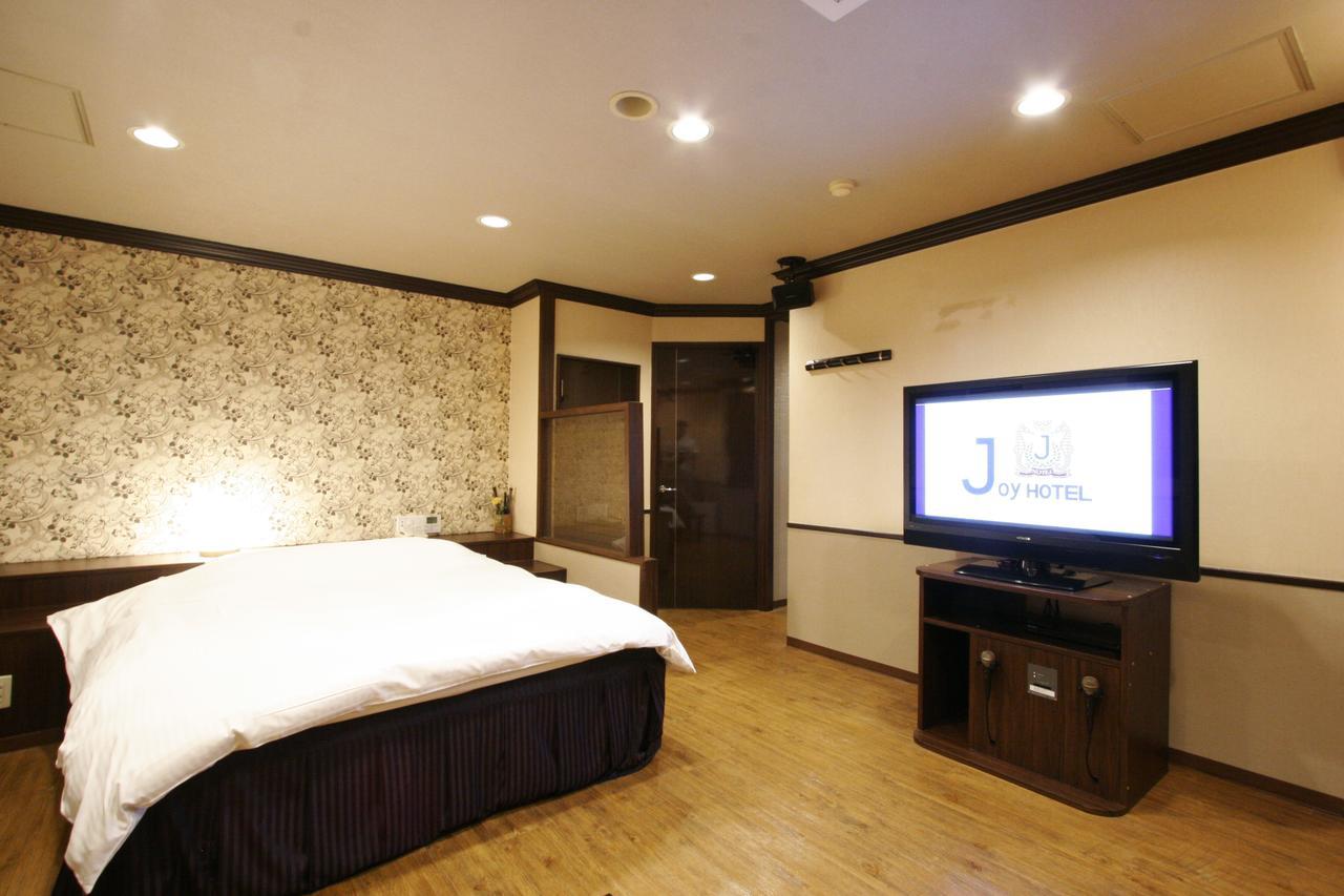 Hotel Joy (Adults Only) Комакі Екстер'єр фото